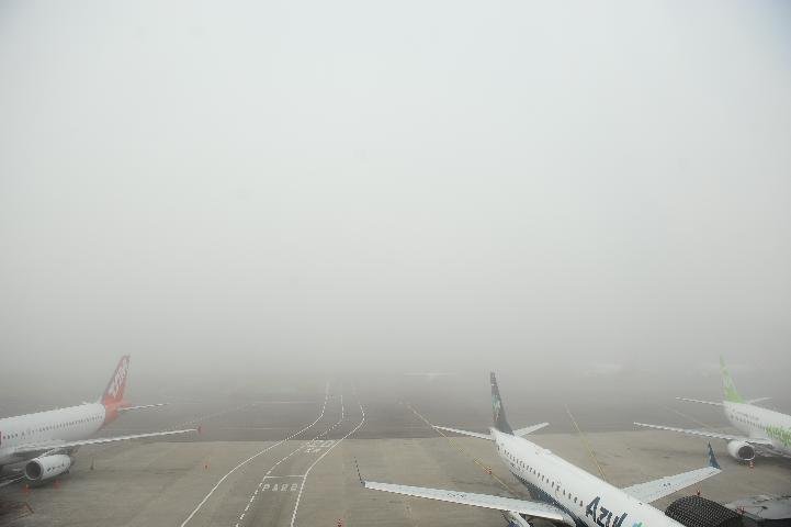 Pista estava com baixa visibilidade devido ao nevoeiro