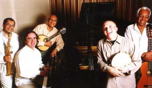 Grupo de choro se apresenta em Porto Alegre