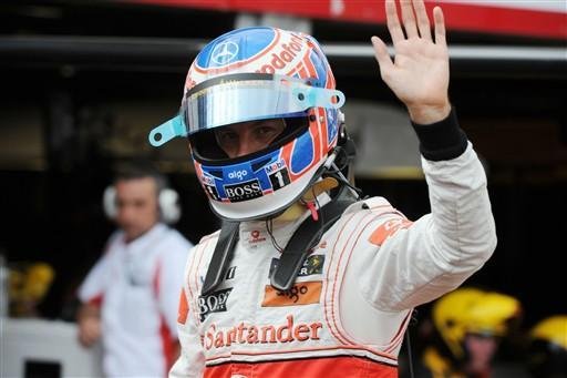 Ap&oacute;s abandono, Button minimiza erro da McLaren