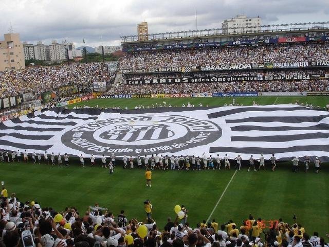 Gr&ecirc;mio ter&aacute; de superar o Santos e a Vila Belmiro para chegar &agrave; final da Copa do Brasil