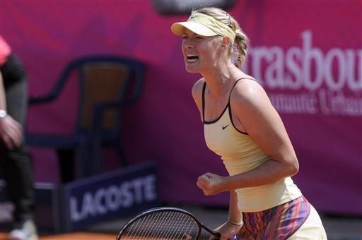 Sharapova vence alem&atilde; e leva t&iacute;tulo em Estrasburgo