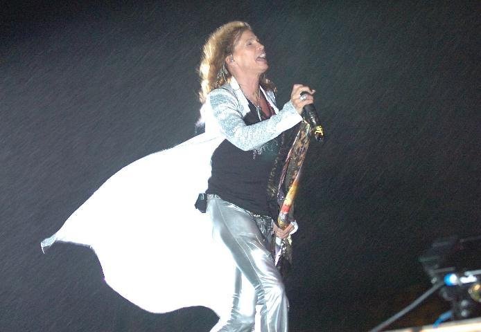 Aerosmith apresenta seus hits em Porto Alegre