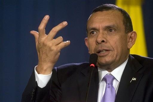 Presidente de Honduras tentar&aacute; levar Zelaya de volta