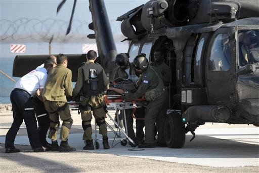 Israel ataca frota humanit&aacute;ria e mata 16 pessoas