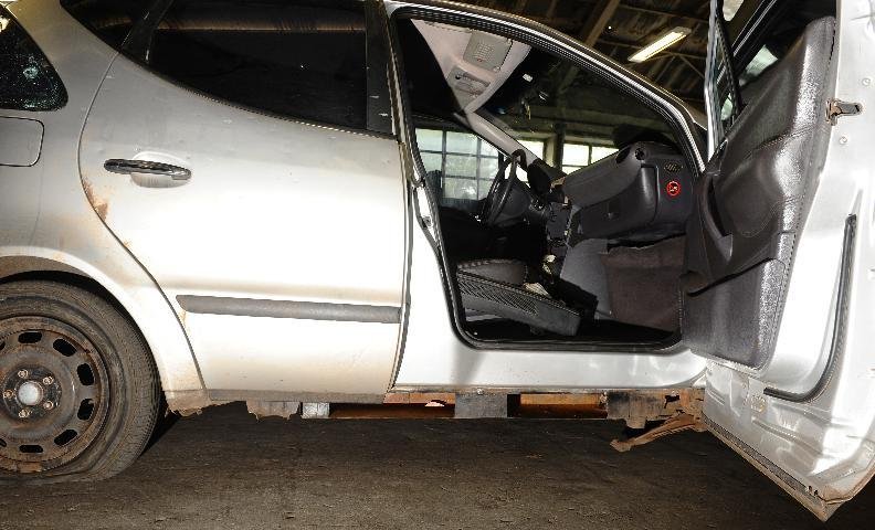 Trio foi capturado com 107kg da droga na BR-386, em Montenegro, escondida em dois carros
