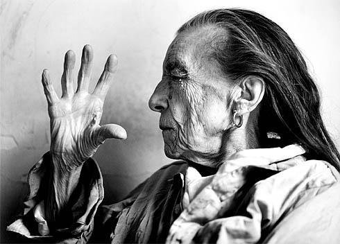 Louise Bourgeois por Annie Leibovitz 
