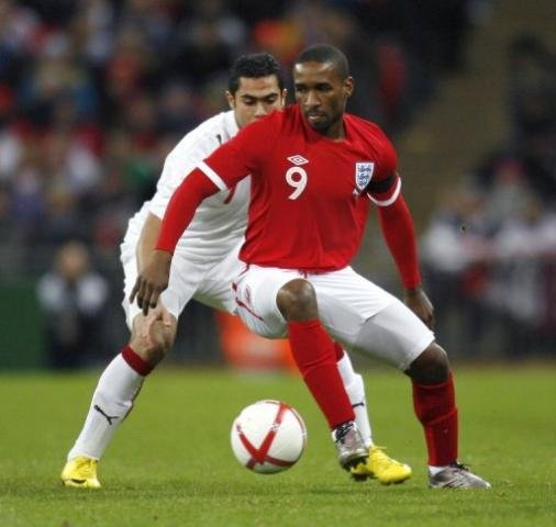 Piada faz Defoe pensar que estava fora da Copa