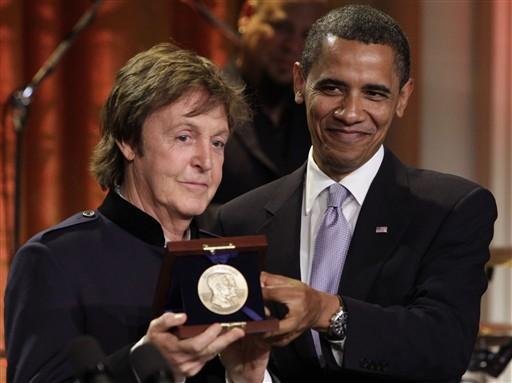 Paul McCartney &eacute; homenageado na Casa Branca 