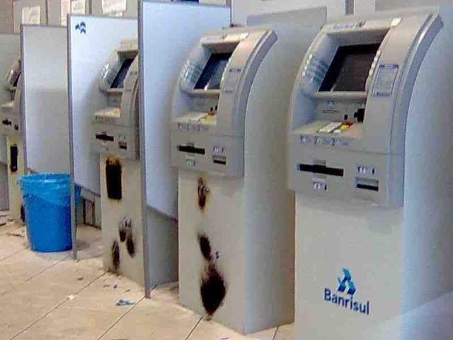 Caixas s&atilde;o arrombados na zona Norte da Capital 