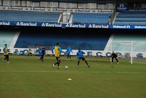 Gr&ecirc;mio faz &uacute;ltimo treino antes de enfrentar S&atilde;o Paulo 