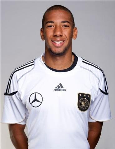 Manchester City contrata Jerome Boateng