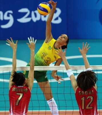 Sheilla ser&aacute; treinada por Bernardinho na Unilever
