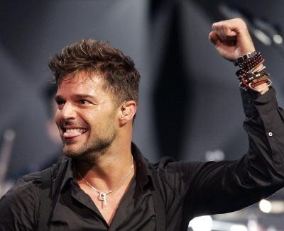 Ricky Martin far&aacute; `Che&acute;em musical na Broadway