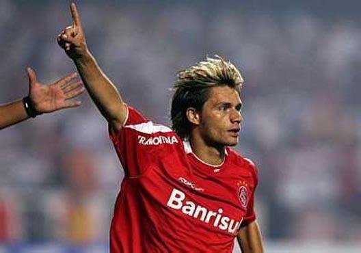 A vinda de Sobis para o Inter estaria atrelada a uma grande negocia&ccedil;&atilde;o envolvendo o clube ga&uacute;cho