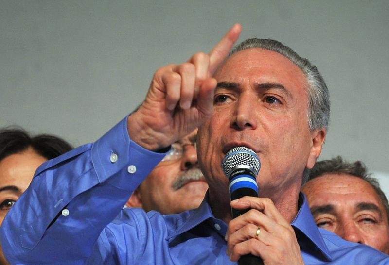 Michel Temer disse que PMDB est&aacute; fazendo um ajuntamento de ideias 