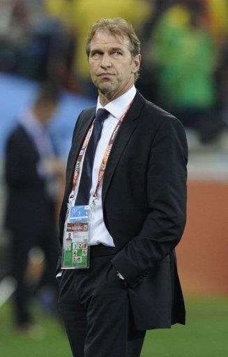 Verbeek tem como objetivo vencer Gana e S&eacute;rvia