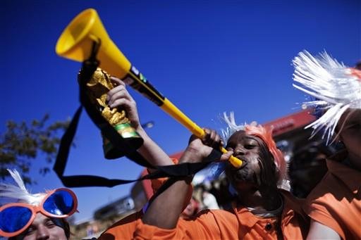 &Aacute;frica do Sul comercializar&aacute; vuvuzelas menos barulhentas