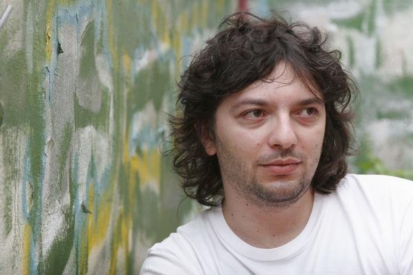 Vagner Cunha estreia obra no Theatro S&atilde;o Pedro
