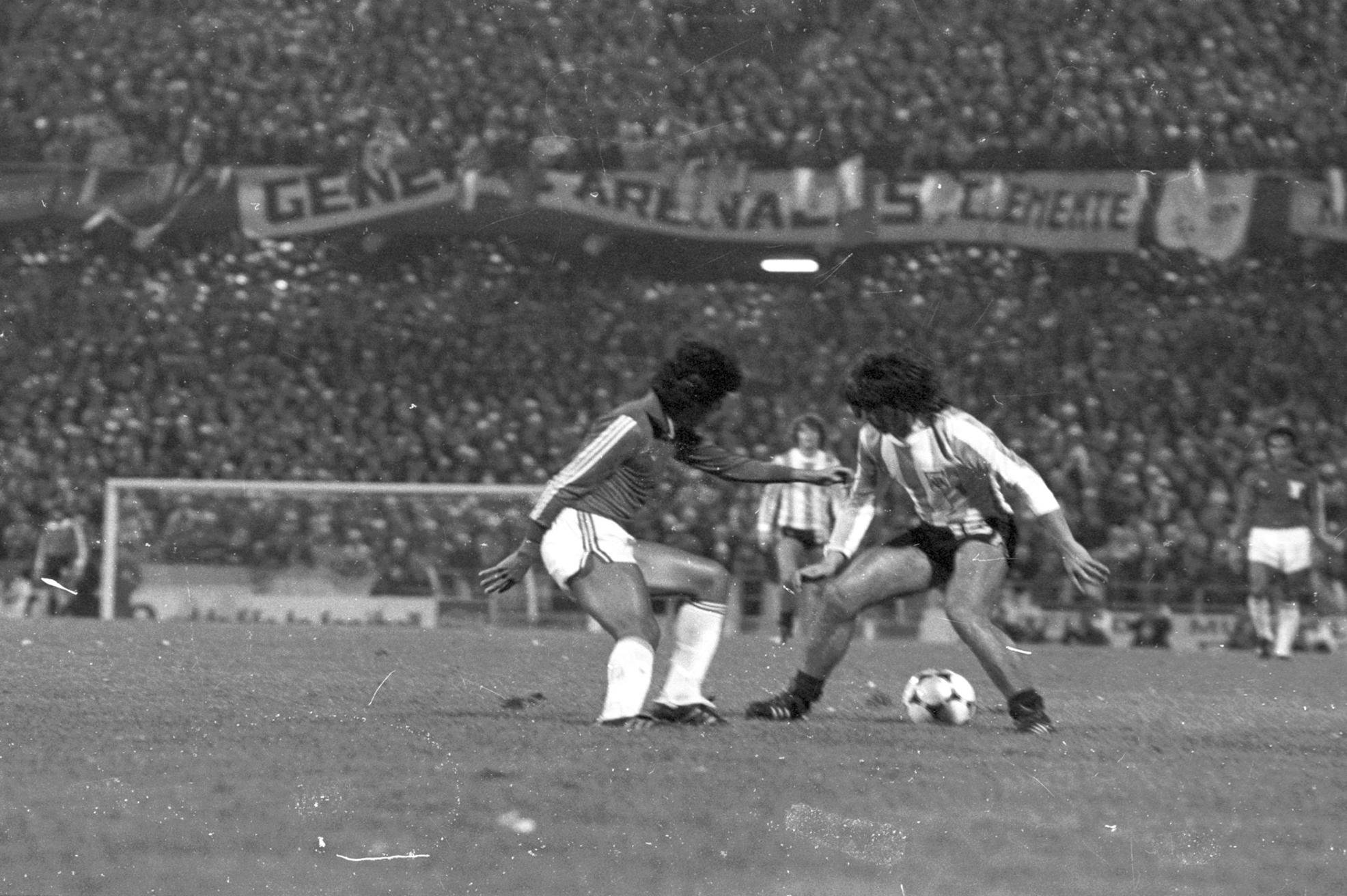 Argentina goleia Peru em 1978