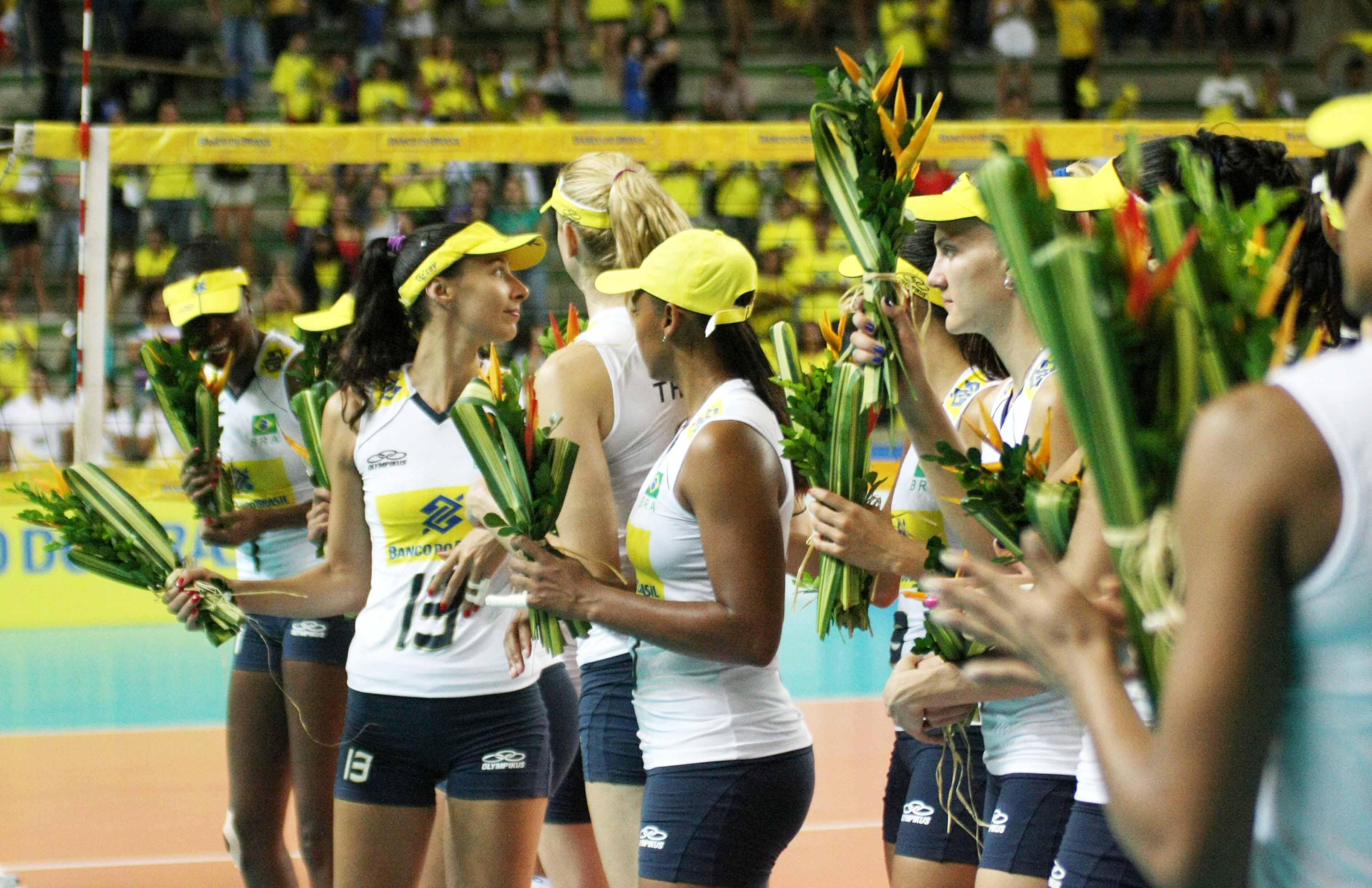 Com facilidade, sele&ccedil;&atilde;o de v&ocirc;lei vence de novo o Jap&atilde;o