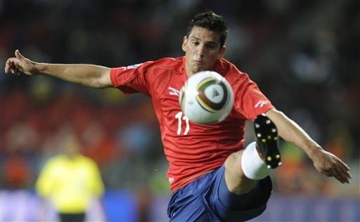 Gonzalez comemora gol, mas mira duelo com Espanha