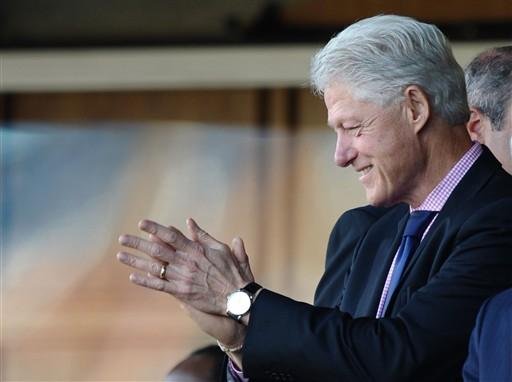 Bill Clinton assistiu ao jogo contra a Arg&eacute;lia na Copa do Mundo