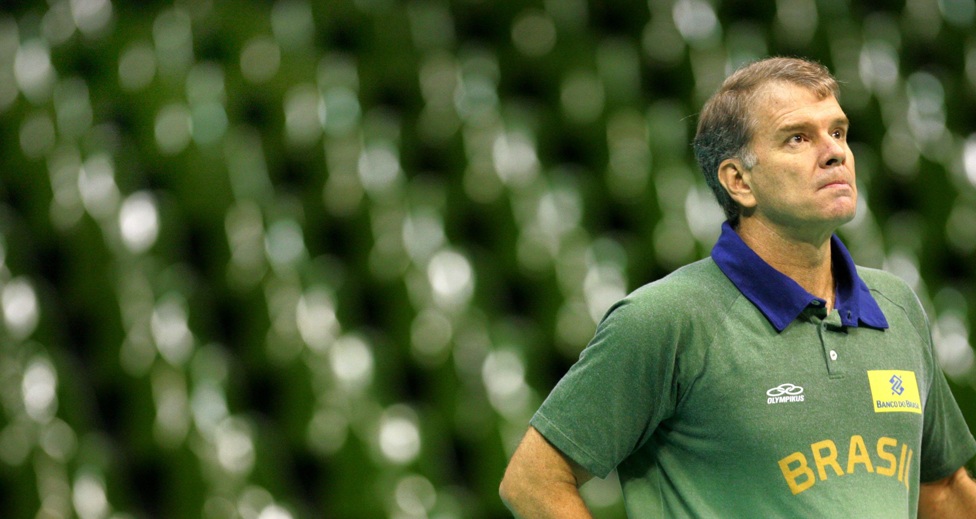 Bernardinho espera confronto tenso com a Holanda