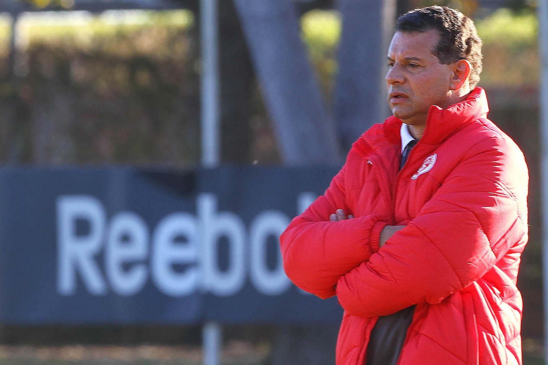 Roth ter&aacute; dois amistosos para testar Inter no 4-3-2-1 