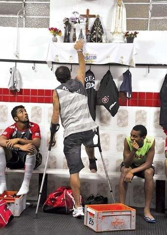 Bastidores do futebol ganham destaque em exposi&ccedil;&atilde;o 