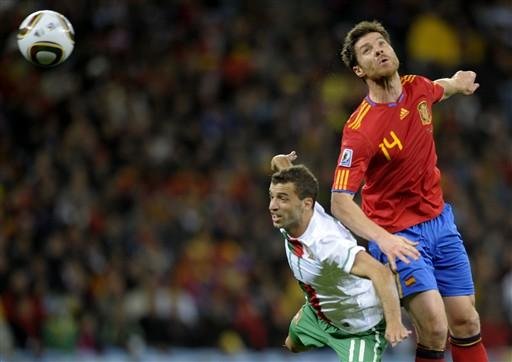 Xabi Alonso pede foco no Paraguai