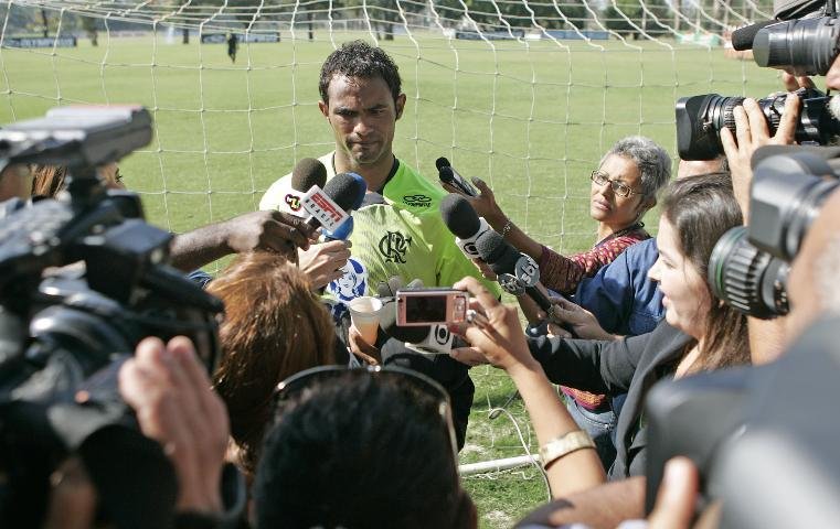 Bruno diz estar chateado com o desaparecimento da ex