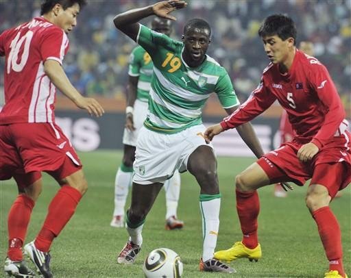 Yaya Tour&eacute; jogou a Copa por Costa do Marfim