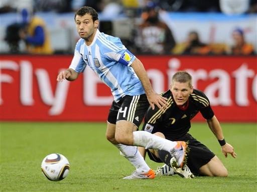 Volante Mascherano lamenta derrota da Argentina