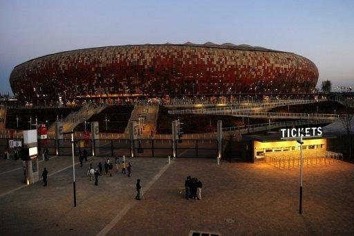 Soccer City abrir&aacute; as portas seis horas antes da final da Copa