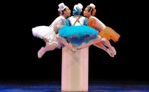 Festival de dan&ccedil;a est&aacute; aberto para participa&ccedil;&atilde;o de portadores de necessidades especiais