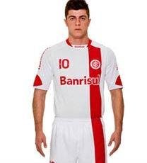 Imagem do uniforme escolhido pelos torcedores