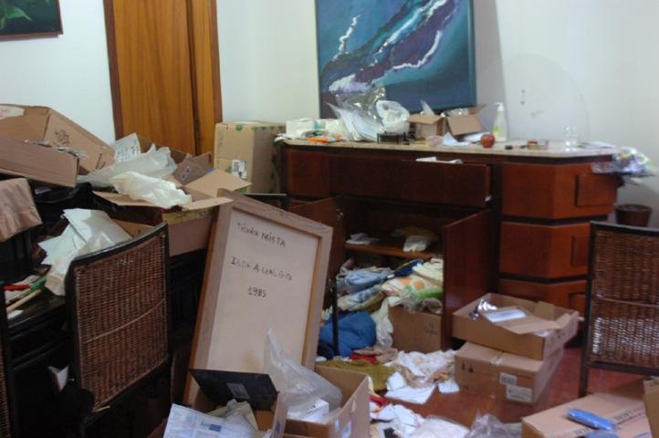  Casa de empres&aacute;rios &eacute; assaltada na zona Norte da Capital