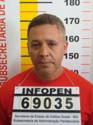 Bola tamb&eacute;m &eacute; suspeito de integrar grupo de exterm&iacute;nio