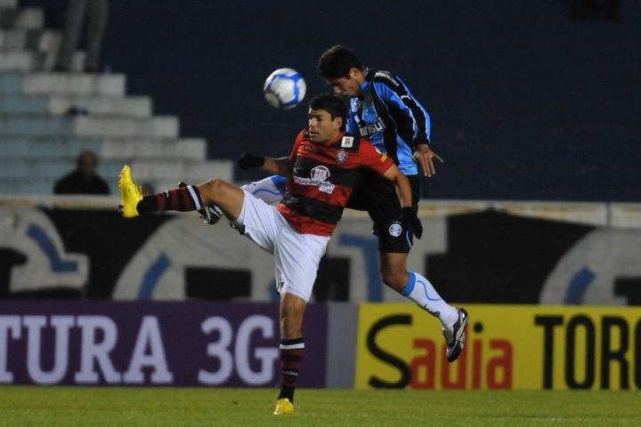 Gr&ecirc;mio reestreia com empate diante do Vit&oacute;ria