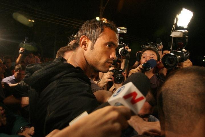 Em v&iacute;deo, Bruno diz desconfiar de Macarr&atilde;o