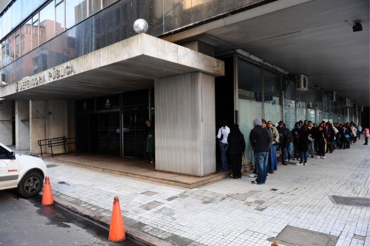 Defensoria distribui senhas para a popula&ccedil;&atilde;o