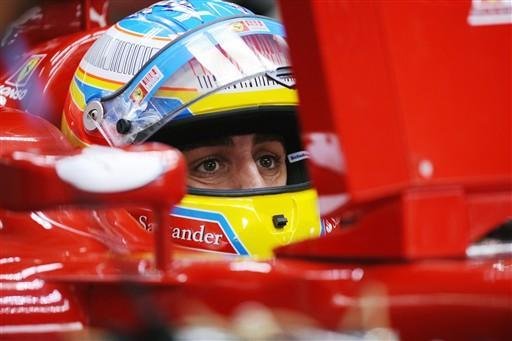 Alonso adota cautela ap&oacute;s ser mais r&aacute;pido na Alemanha