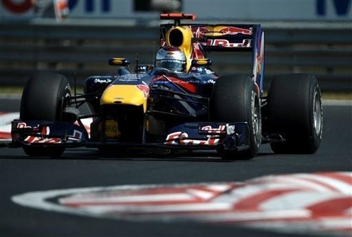 Red Bull domina e Vettel lidera 1&ordm; treino na Hungria