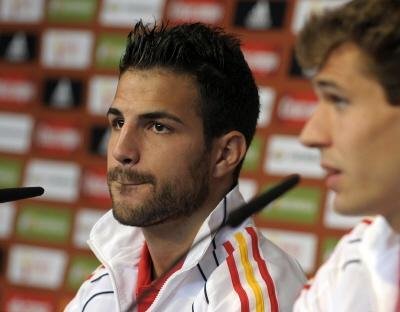 Arsenal n&atilde;o vai vender Fabregas ao Barcelona
