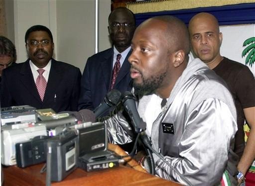 Cantor Wyclef Jean &eacute; oficialmente candidato a presidente do Haiti
