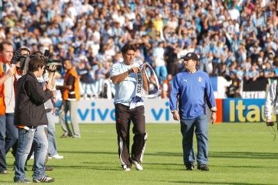 Mesmo quando veio ao Ol&iacute;mpico como advers&aacute;rio, Renato sempre foi ovacionado