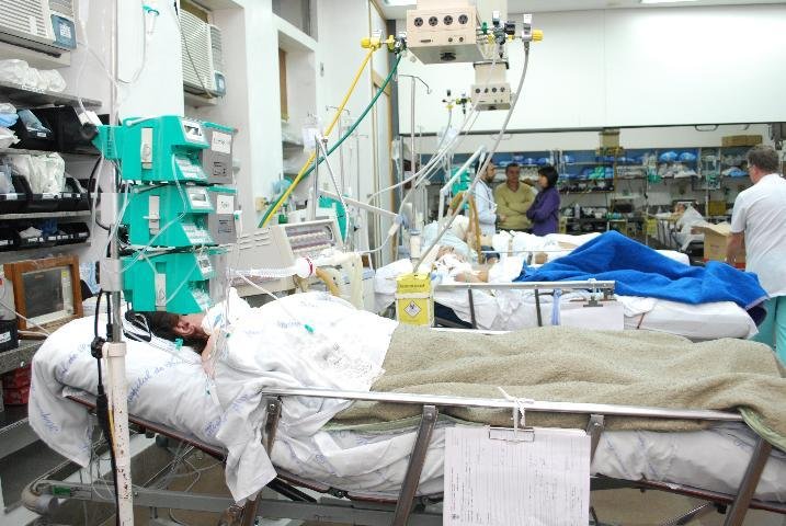Pacientes de UTI est&atilde;o na sala de politraumatizados