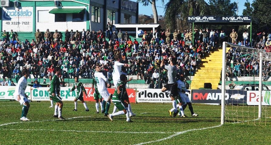 Juventude perde a primeira em Chapec&oacute;