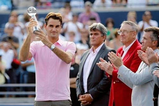 Federer volta a ser o n&uacute;mero dois do ranking mundial de t&ecirc;nis