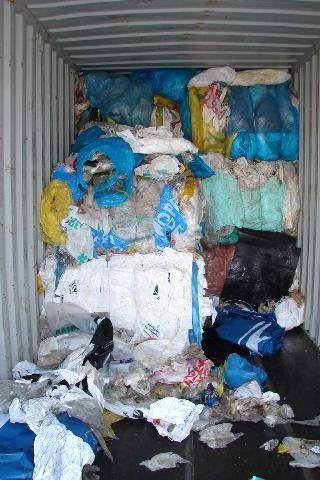 Material estava em um cont&ecirc;iner vindo da Alemanha com descri&ccedil;&atilde;o de res&iacute;duo pl&aacute;stico industrial